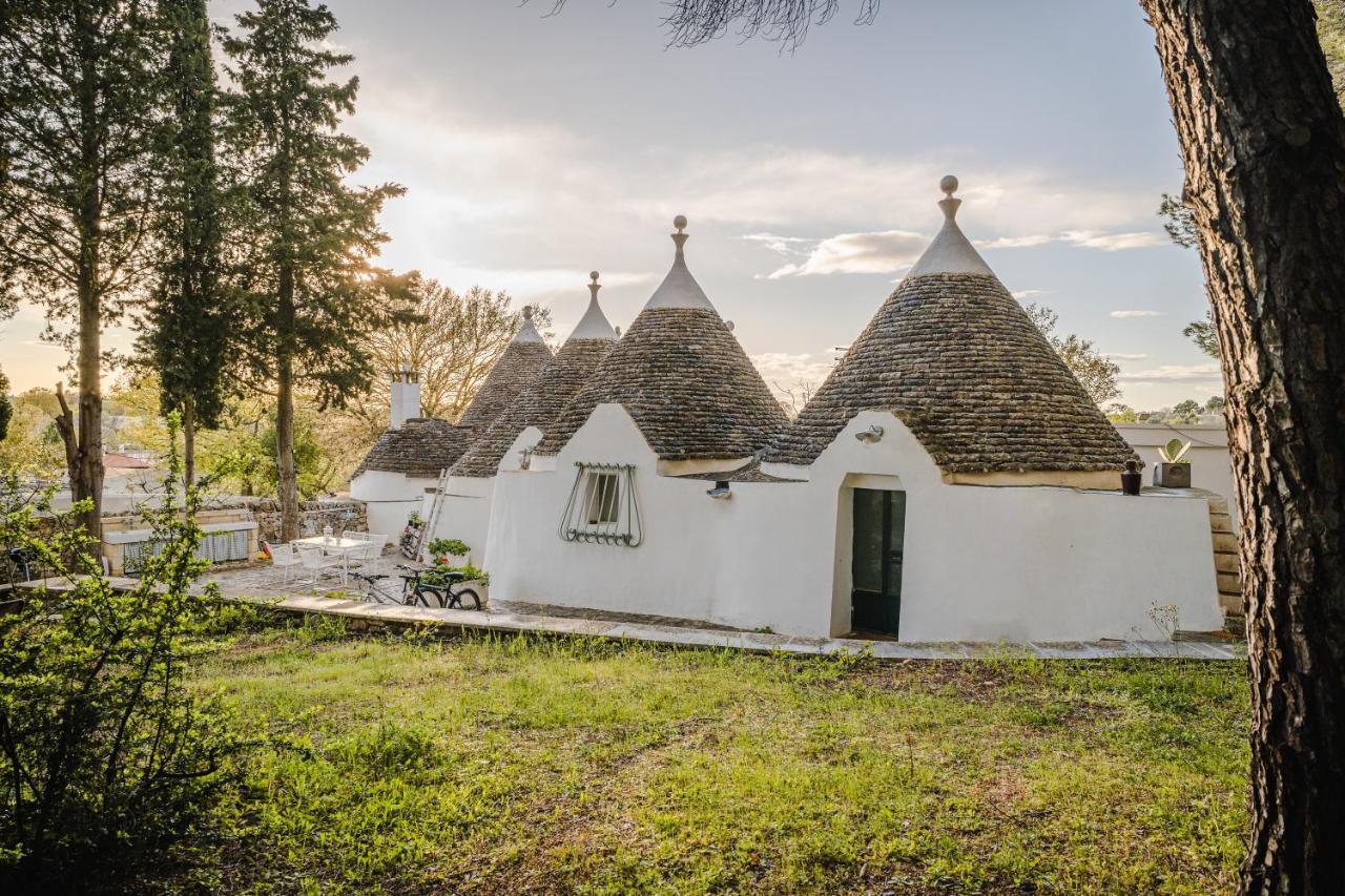 Ad Un Passo Da Cisternino - Trulli Con Foresta, Bici E Barbecue Dış mekan fotoğraf